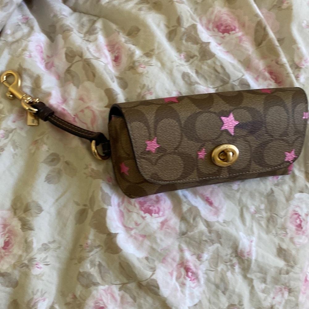 Coach sunglasses case